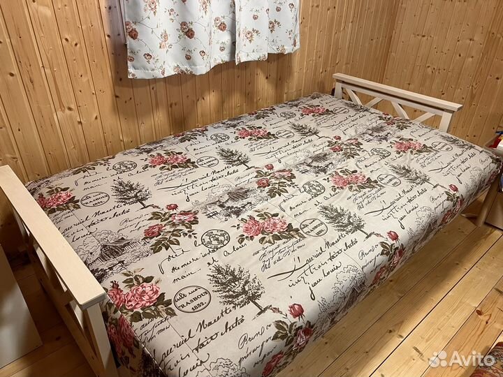 Диван