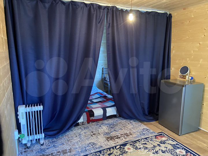 Дача 20 м² на участке 10 сот.