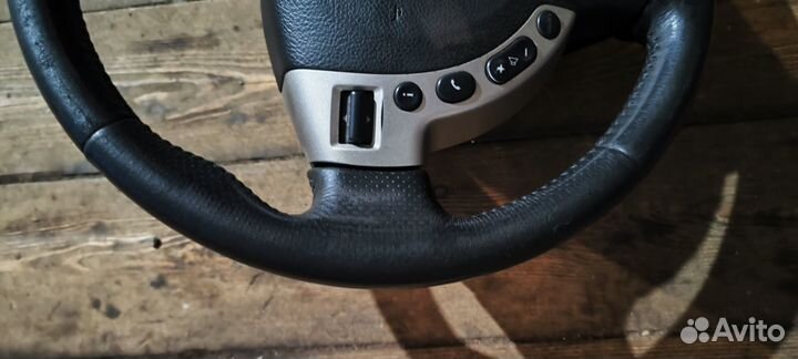 Руль на Nissan X-trail T31 с подушкой, без пиропат