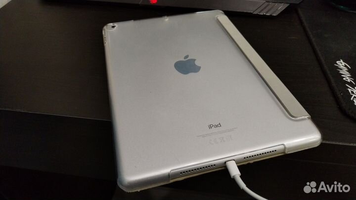 iPad 7-ого поколения 10,2 дюйма, 32 гб, Wi-Fi