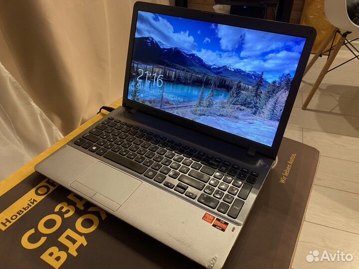 Ноутбук Samsung NP355V5C