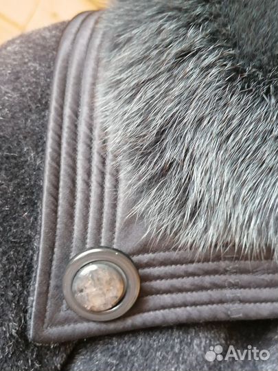 Пальто демисезонное