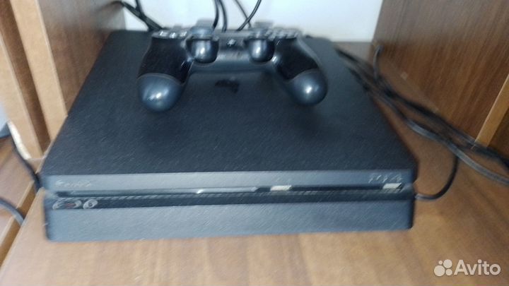 Sony playstation 4 slim 1 tb