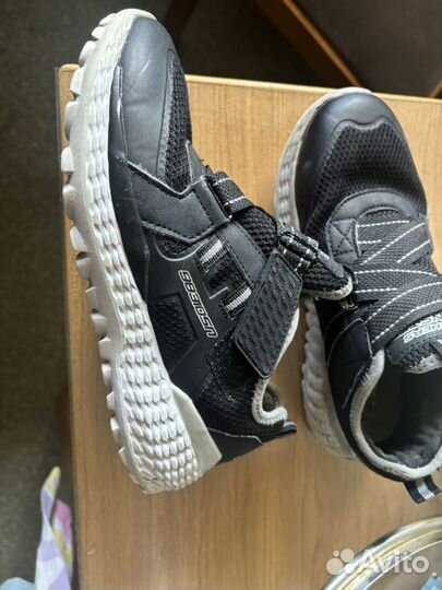 Кросовки skechers 36