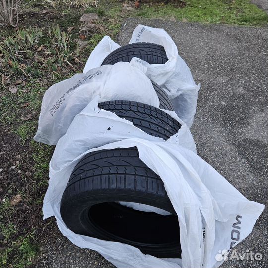 Continental ContiCrossContact UHP 235/55 R17 99H