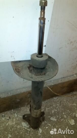 Амортизатор передний BMW E36