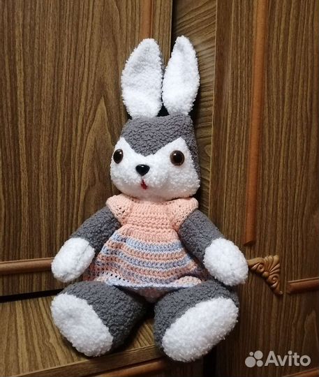 Мягкая игрушка заяц