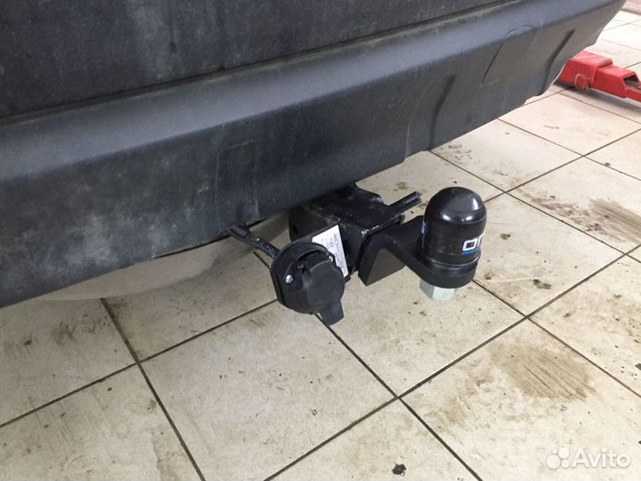 Фаркоп Oris для Peugeot 4007 2007-2012