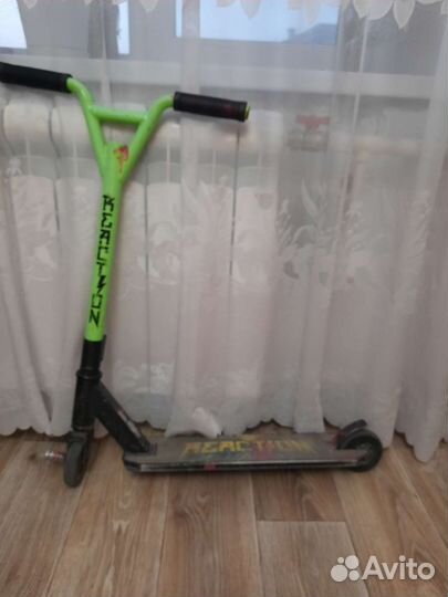 Трюковой самокат