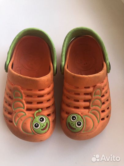 Купальник, кепка, плавки и сабо для мальчика 86-92