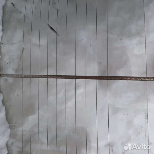 Стекло заднее