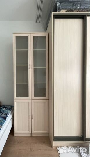 Шкаф/сервант