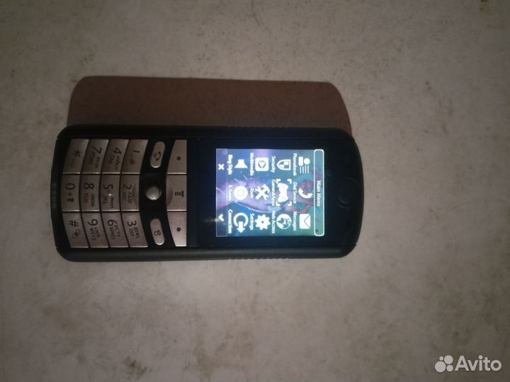 Motorola E398