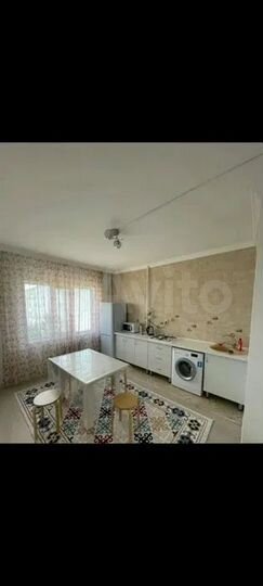 1-к. квартира, 44 м², 8/10 эт.