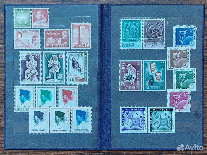 Альбомы с марками 2шт