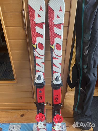 Горные лыжи atomic 110+ палки Salomon