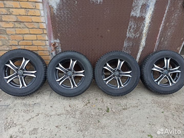 Nokian Tyres Hakkapeliitta 8 195/65 R15 95T