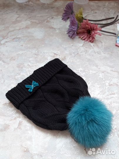 Шапка с помпоном