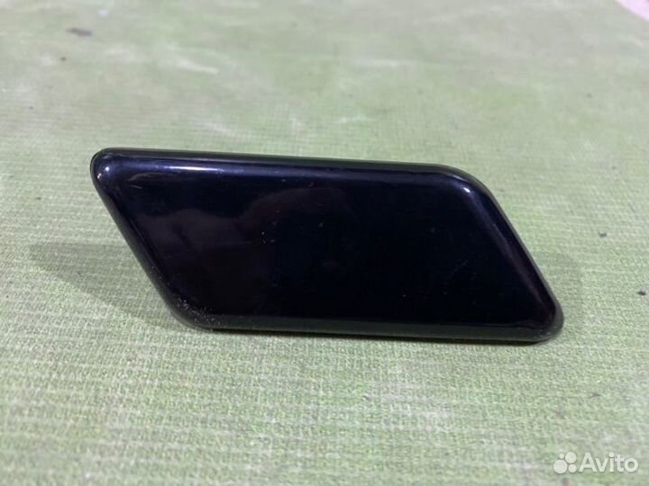 Крышка омывателя правая Toyota Camry 55 V55