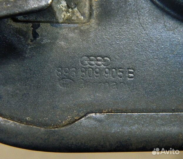 Лючок бензобака Audi 80 B3 893809905B