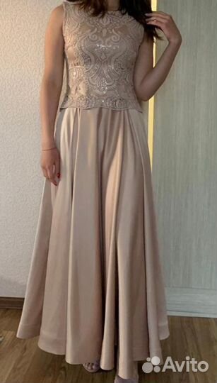 Платье вечернее