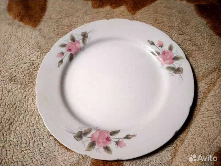 Кллекционная фарфоровая тарелка -япония