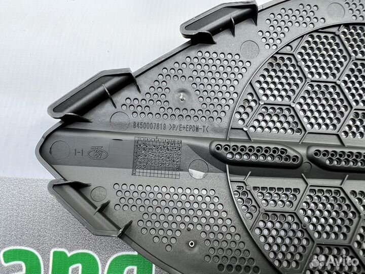 Накладка динамиков LADA Vesta оригинал