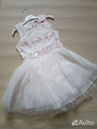 Платье для девочки новое