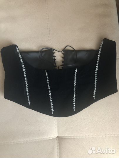 Платье атласное белое