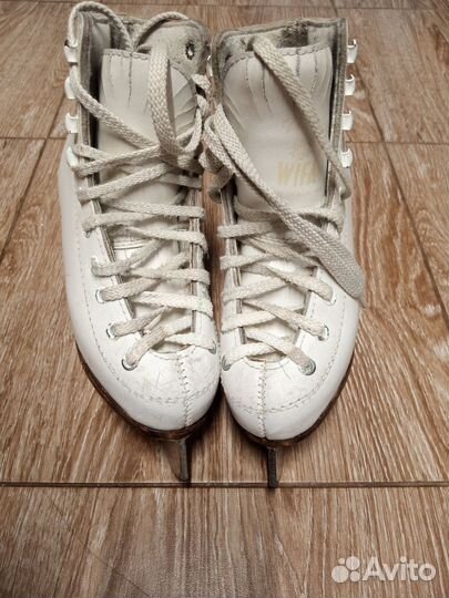 Фигурные коньки wifa 27