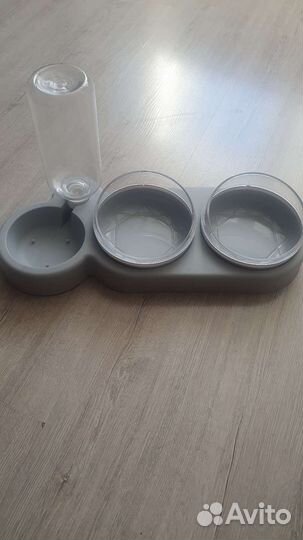 Миска для собак и кошек