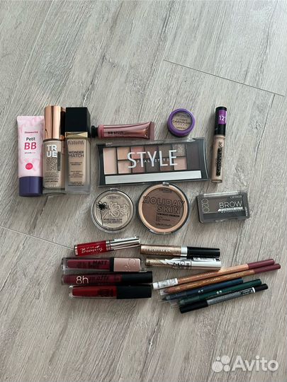 Набор косметики (косметика пакетом)