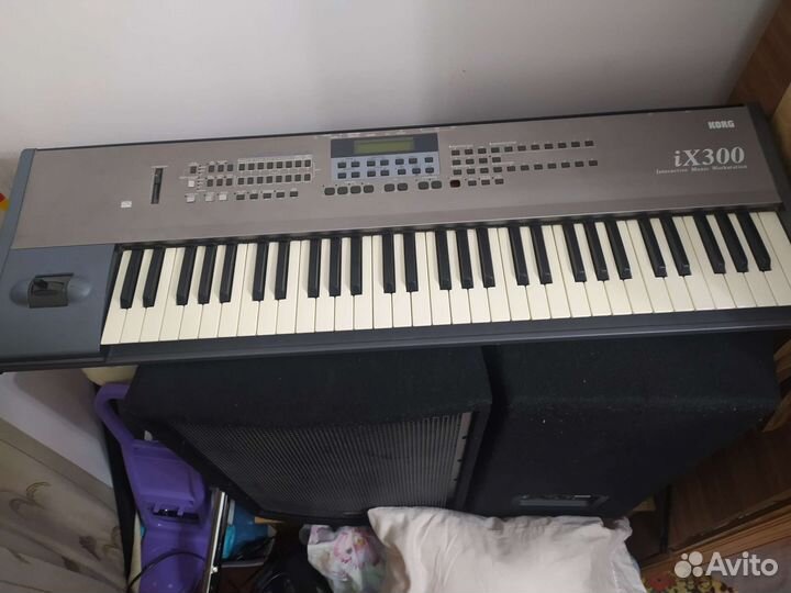 Синтезатор korg IX300