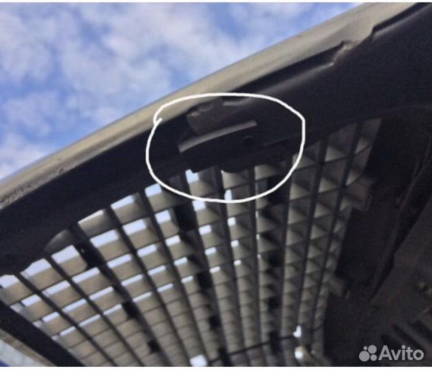 Буфер капота mercedes 124