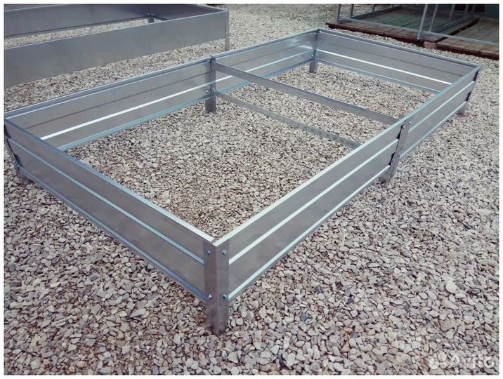 Грядка садовая