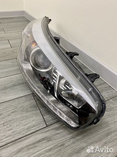 Фара передняя правая на kia ceed 2016г