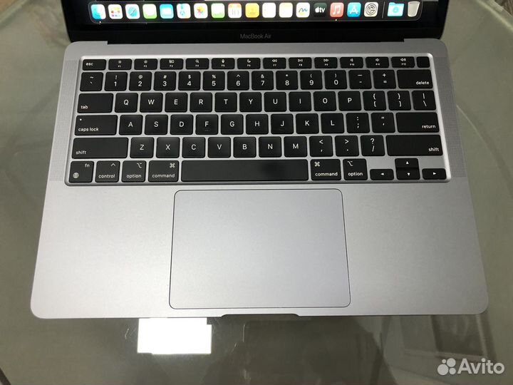 Macbook Air 13 2021 M1/8Gb/256GB/90%