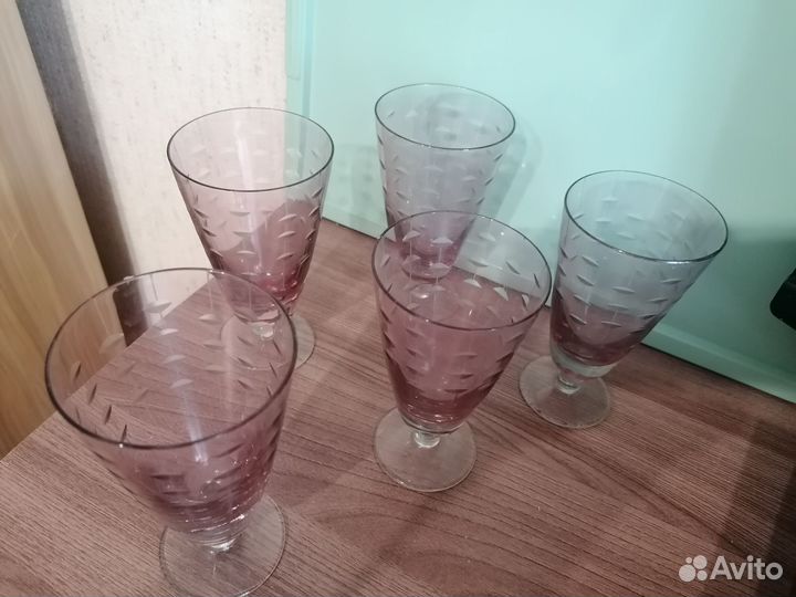 Фужеры марганцевое стекло СССР
