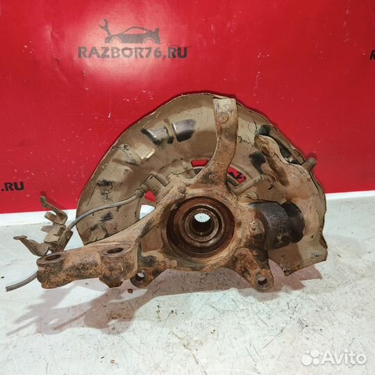 Кулак передний правый toyota camry XV40