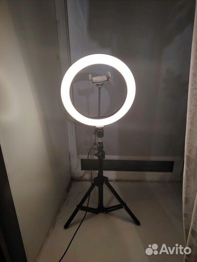 Светильник настенный светодиодный