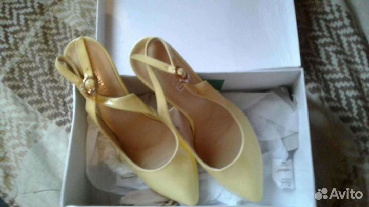 Туфли-босоножки