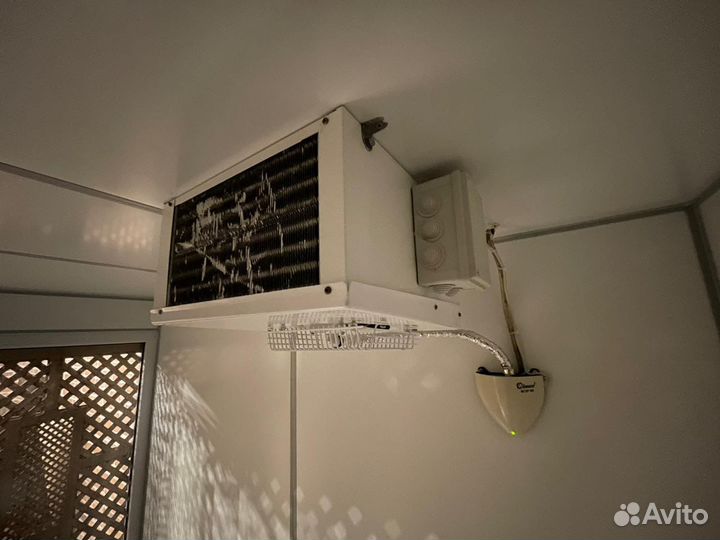 Холодильная камера с polair для пива/цветов