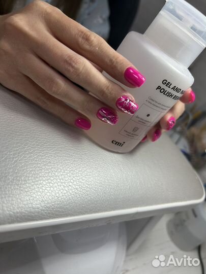 Мастер маникюра и педикюра