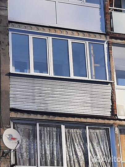 Балконы-остекление, отделка, мебель