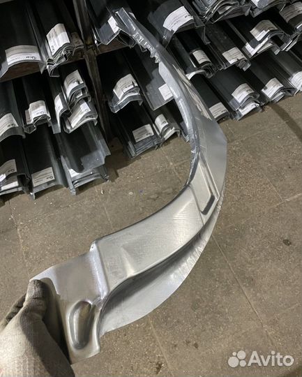 Арка левая Mercedes W203 2000-2008 (Klokkerholm)