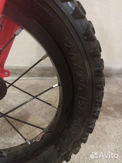 Продам беговел Dewolf J12 girl