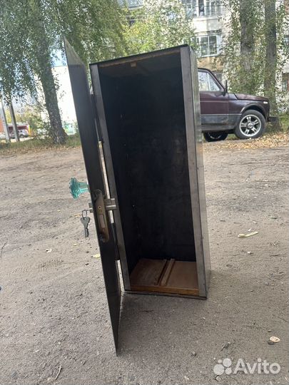 Оружейный сейф
