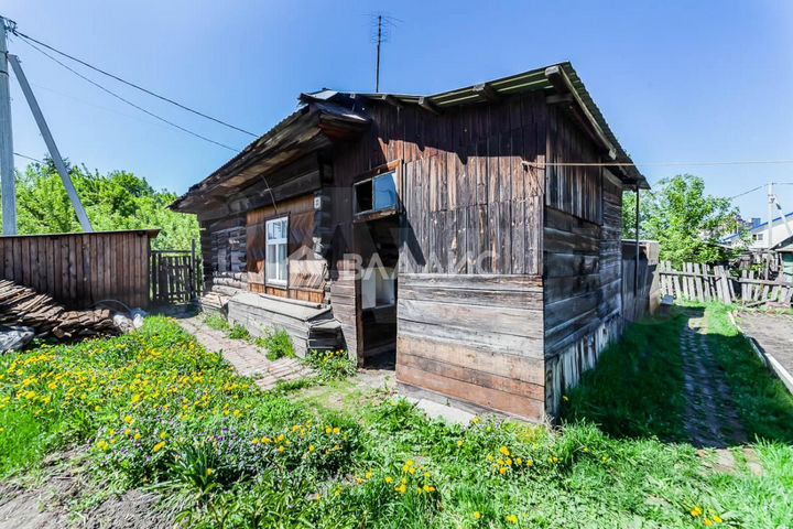 Дом 48 м² на участке 3,6 сот.