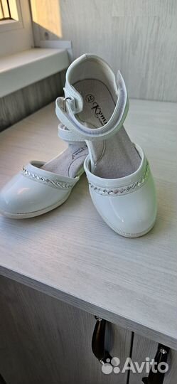 Продам туфельки