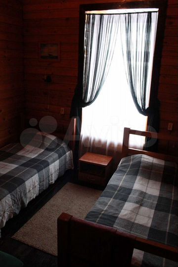 Гостиница, 200 м²